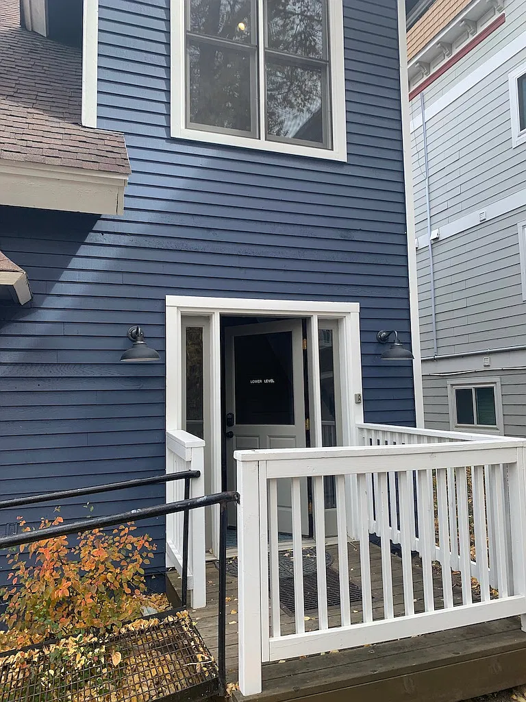 Studio, 455 sqft, $3,000 — Photo 1
