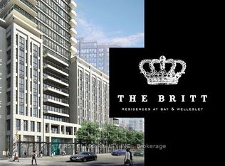 955 Bay St #527, Toronto, ON M5S0C6