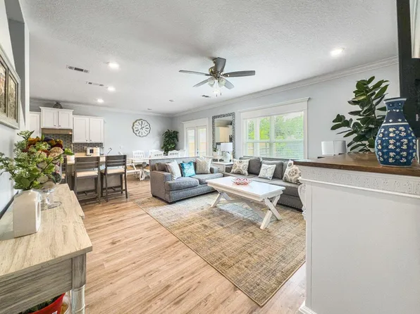 128 Sea Eagle Ln, Pt Washington, FL