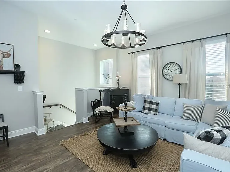 8451 Karrer Ter — Photo 11