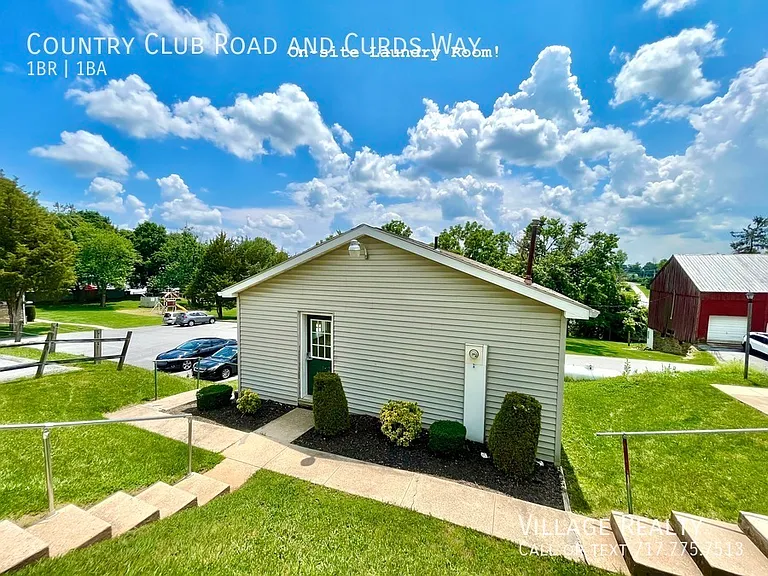 Country Club Rd — Photo 37