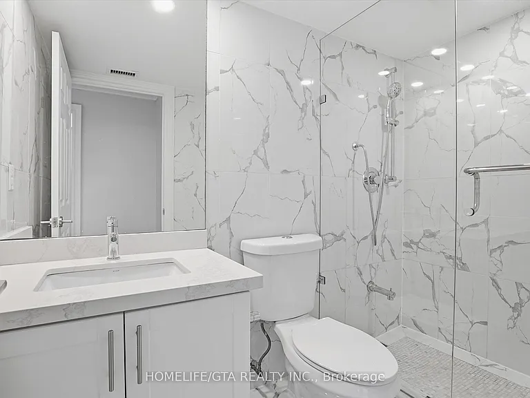 1720 Eglinton Ave E #821 — Photo 28