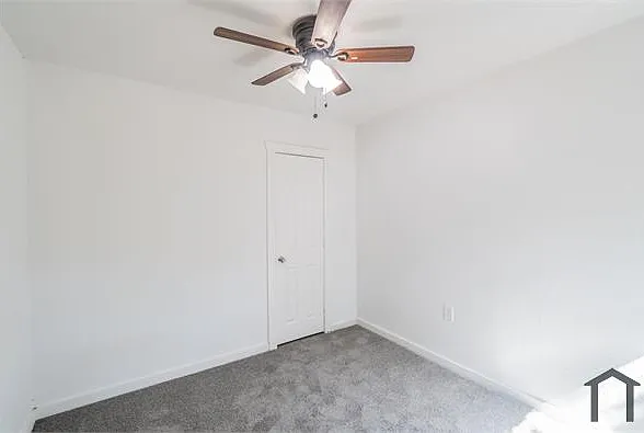 3 bed, 1328 sqft, $1,900 — Photo 4