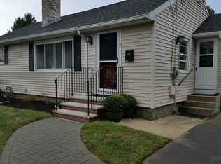 8 Macarthur Blvd, Danvers, MA 01923