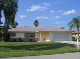 525 SE 35th St, Cape Coral, FL 33904