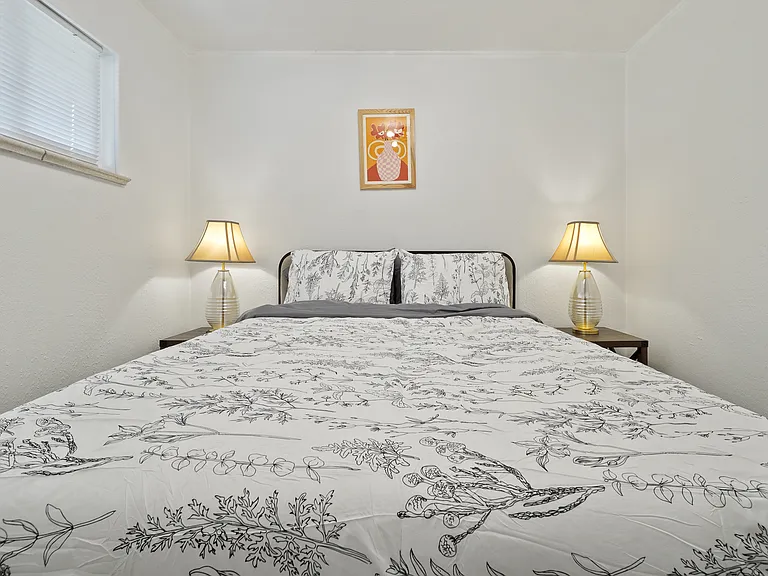 6050 E Alameda Ave — Photo 22