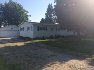 7781 Wilcox Rd, Brown City, MI 48416