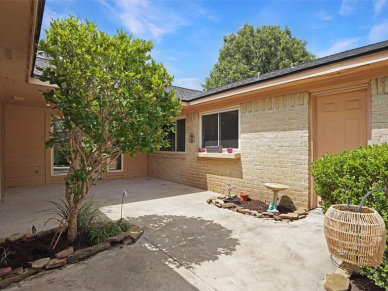 17119 Mellow Ridge Dr — Photo 28