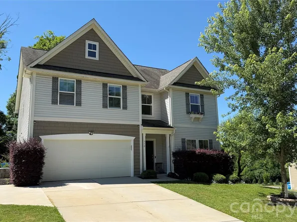 332 Wyndham Forest Cir, Midland, NC 28107