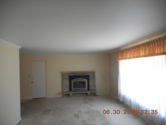 4th image of 1300 N Brentwood Ln