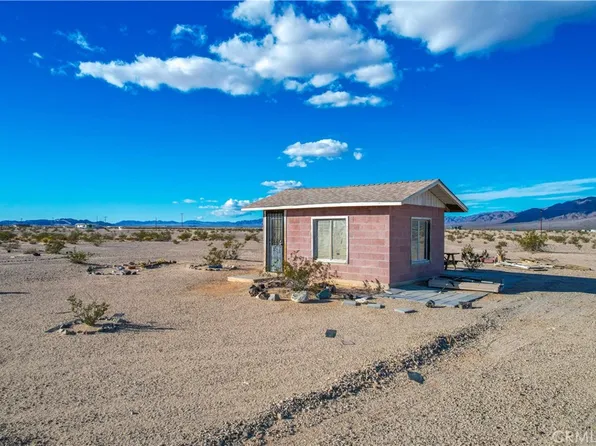 84655 Raymond Dr, Twentynine Palms, CA 92277