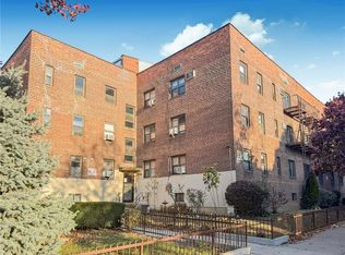 17-3A 304th Bay, Brooklyn, NY
