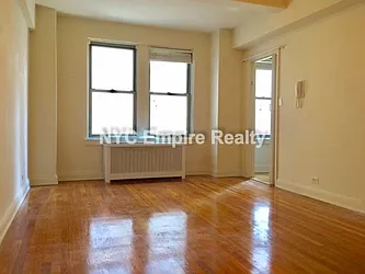 Rented by NYC Empire Realty Inc