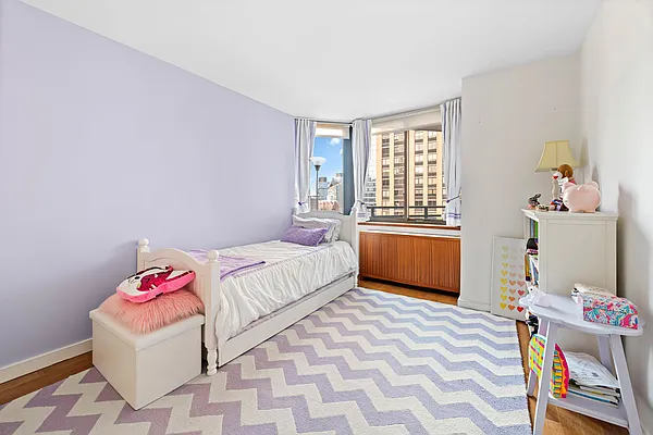 Sold by Compass | media 26