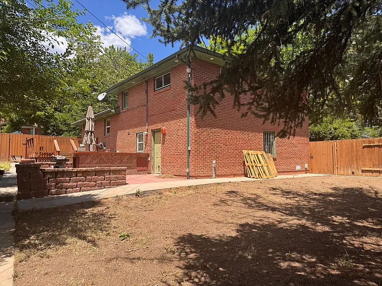 3131 W Platte Ave — Photo 35