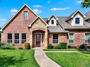 5236 Park Dr, River Oaks, TX 76114