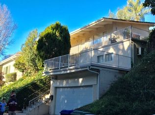 3832 Carpenter Ave, Studio City, CA 91604