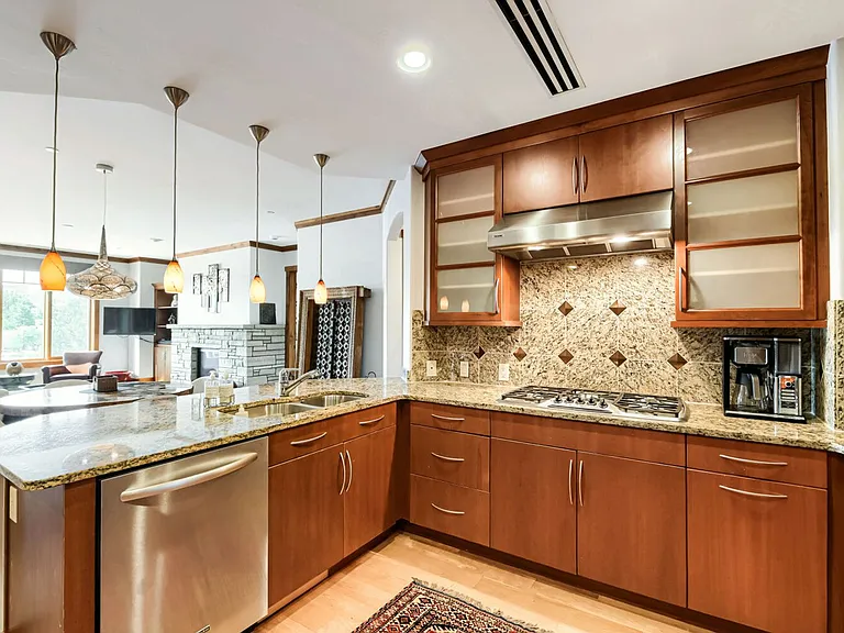 1301 Canyon Blvd #208 — Photo 14