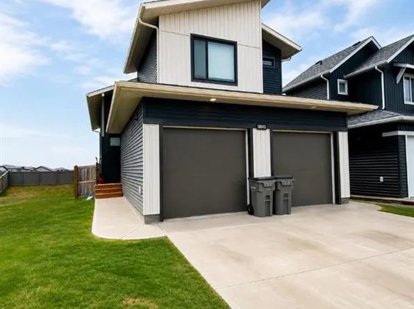 10513 133rd Ave #1, Grande Prairie, AB T8X 0W5