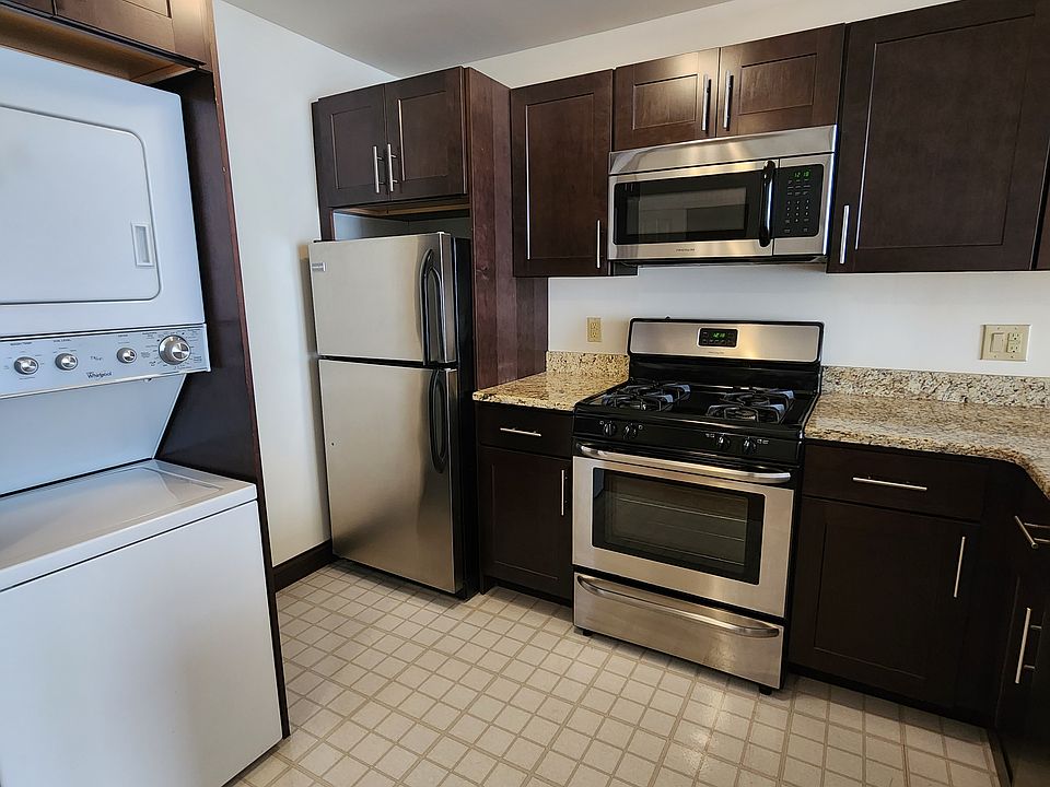 1st image of 428 S 13th St #502