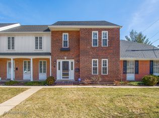5741 S Garfield St, Hinsdale, IL