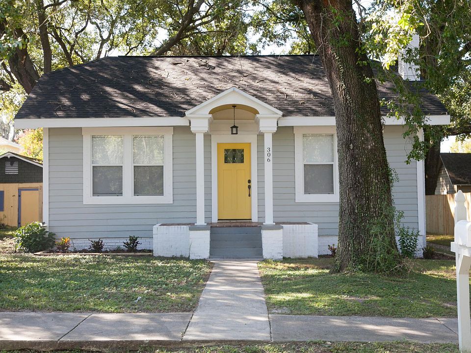1st image of 306 W Flora St #A
