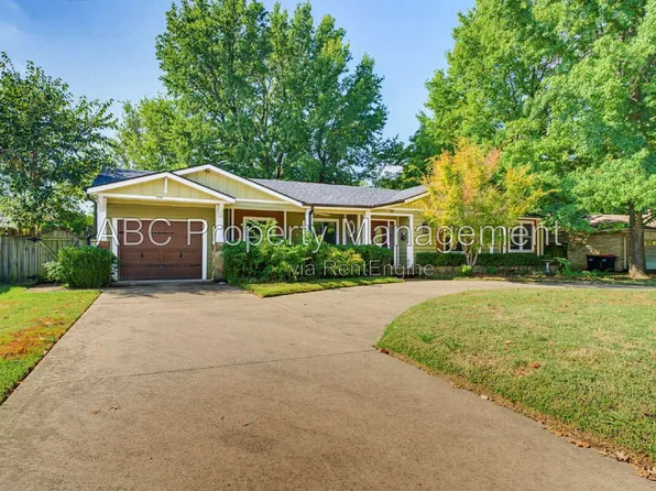 911 Eicher Ave, Springdale, AR 72764