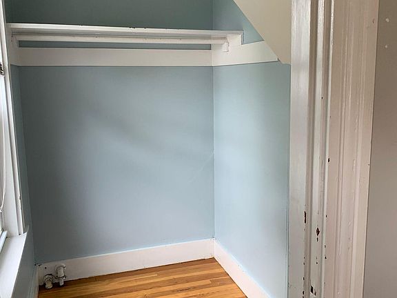 4th image of 55 Cedar St #2