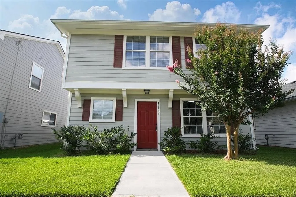 3 bed, 1612 sqft, $1,900 — Photo 2