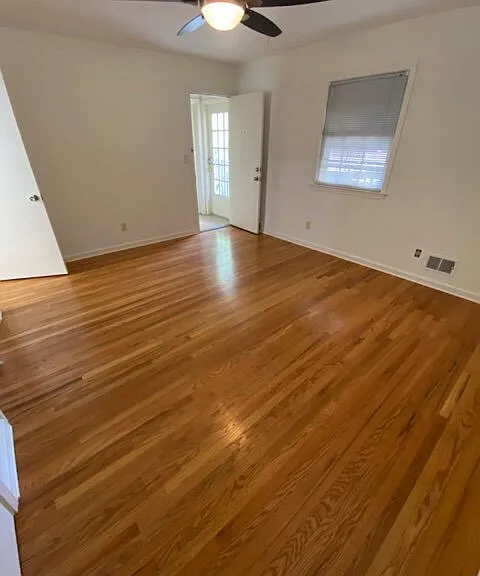 1423 Everett Ave #1 — Photo 10