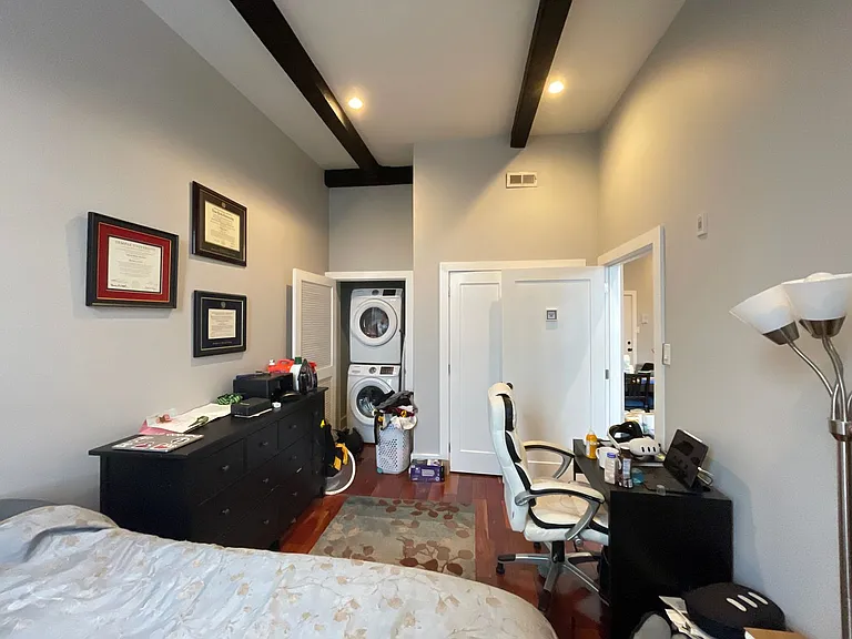 1025 E Montgomery Ave — Photo 9