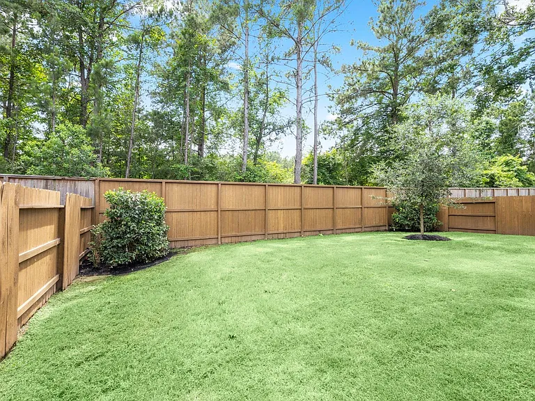 311 Pilazzo St — Photo 35