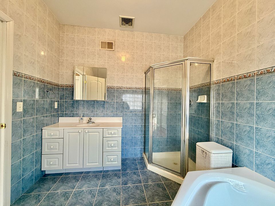 1st image of 62 Woodland Ave #2