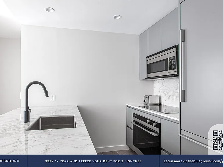 515 E 86th St #1203 — Photo 7