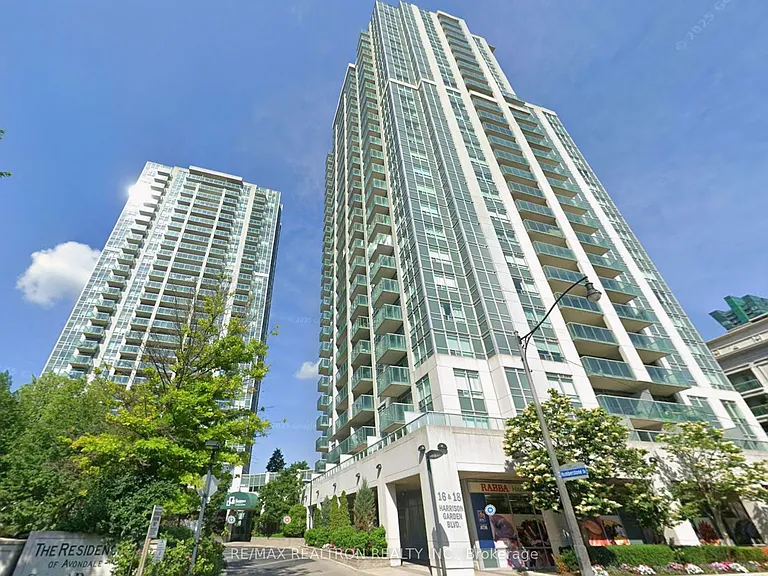 18 Harrison Garden Blvd #1805 — Photo 1