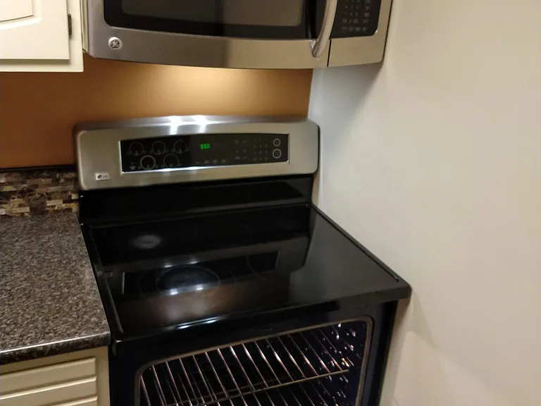 757 Main St #32 — Photo 8
