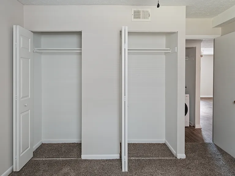1870 Frankfort Ave #17 — Photo 21