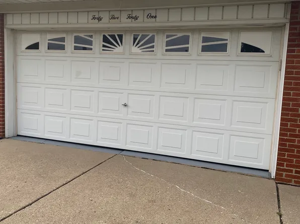 4541 Marlow Dr, Warren, MI 48092