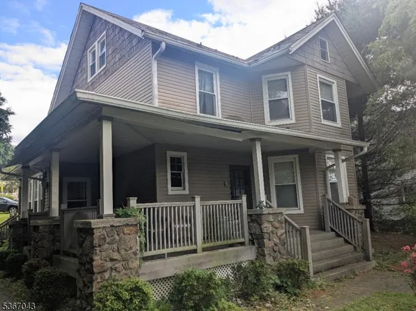 43 Main St, Hampton Boro, NJ 08827