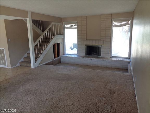 3rd image of 2910 Boise St