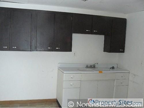 4th image of 230 2nd St SE