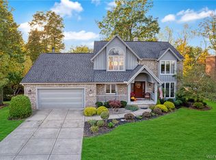 87 Cedar Ridge Dr, Buffalo, NY 14224