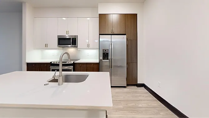Axis Midtown — Photo 45
