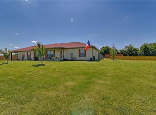 8904 Grazing Ct, Alvarado, TX 76009
