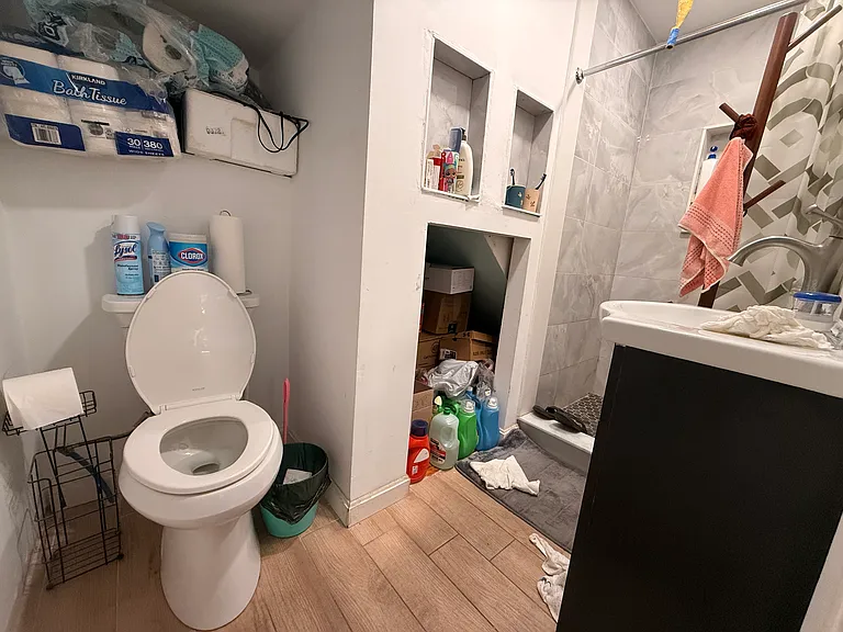 345 Medford St #1 — Photo 7