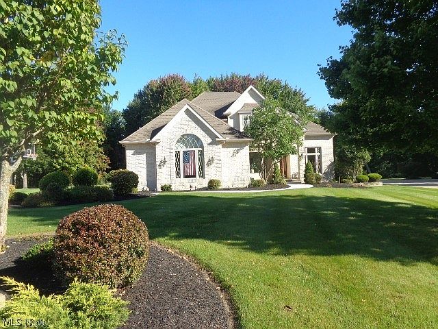 1st image of 3062 Osage Way