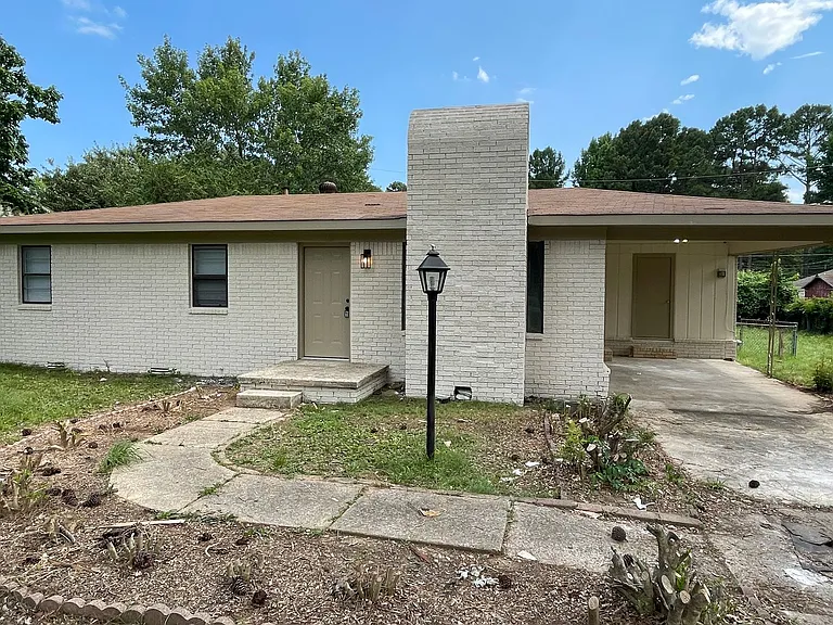 1509 Madden Rd — Photo 1