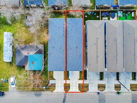 2nd image of 3524 Rebecca St