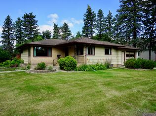 505 6th Ave NE, Valley city, ND 58072