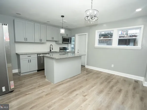127 Verlenden Ave, Darby, PA 19023